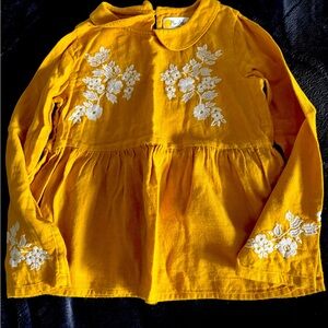 Mini Boden yellow long sleeve with white embroidered flowers 6